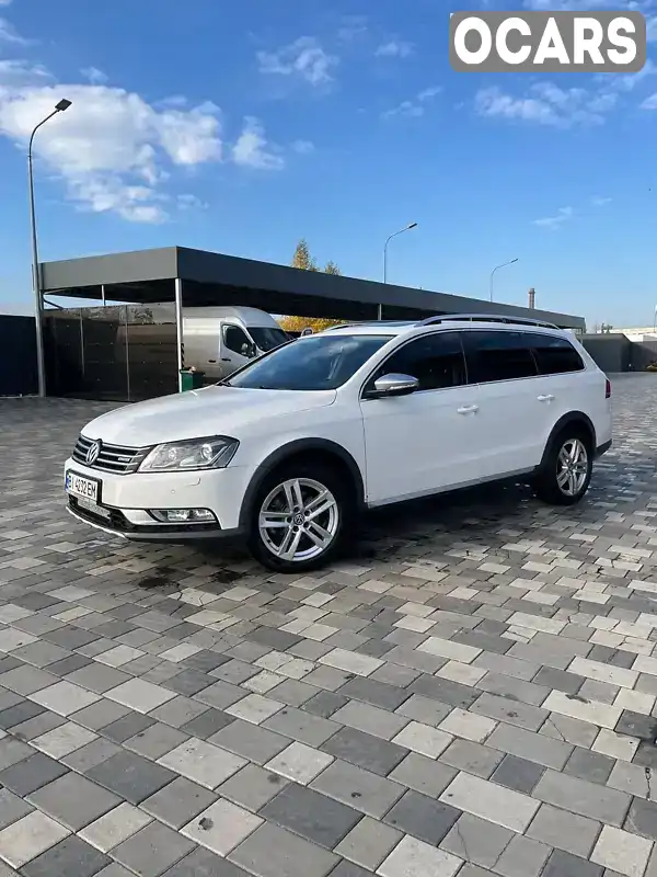 Универсал Volkswagen Passat Alltrack 2013 2 л. Автомат обл. Полтавская, Полтава - Фото 1/19