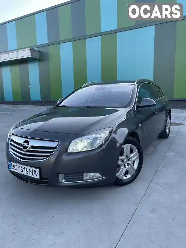 Універсал Opel Insignia 2011 1.96 л. Автомат обл. Львівська, Дрогобич - Фото 1/21