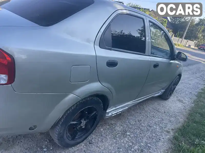 Седан Chevrolet Aveo 2004 1.5 л. Ручная / Механика обл. Закарпатская, Тячев - Фото 1/5