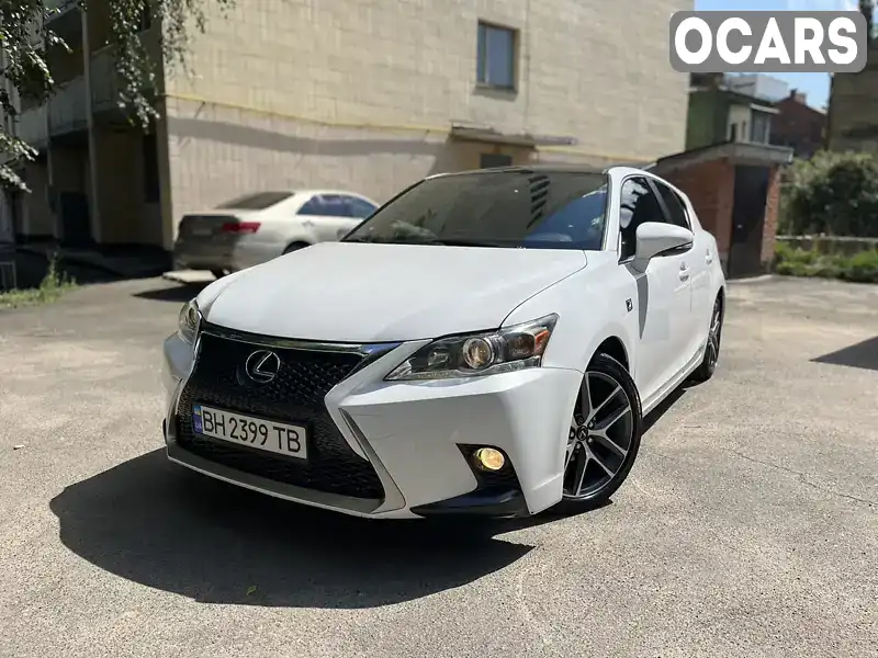 JTHKD5BH7F2218171 Lexus CT 2014 Хэтчбек 1.8 л. Фото 2