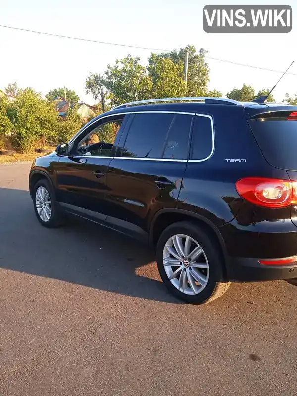 Позашляховик / Кросовер Volkswagen Tiguan 2011 1.97 л. Автомат обл. Миколаївська, Первомайськ - Фото 1/9