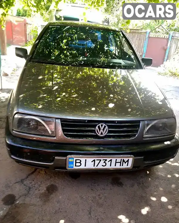 Седан Volkswagen Vento 1992 2 л. Ручна / Механіка обл. Полтавська, Полтава - Фото 1/8