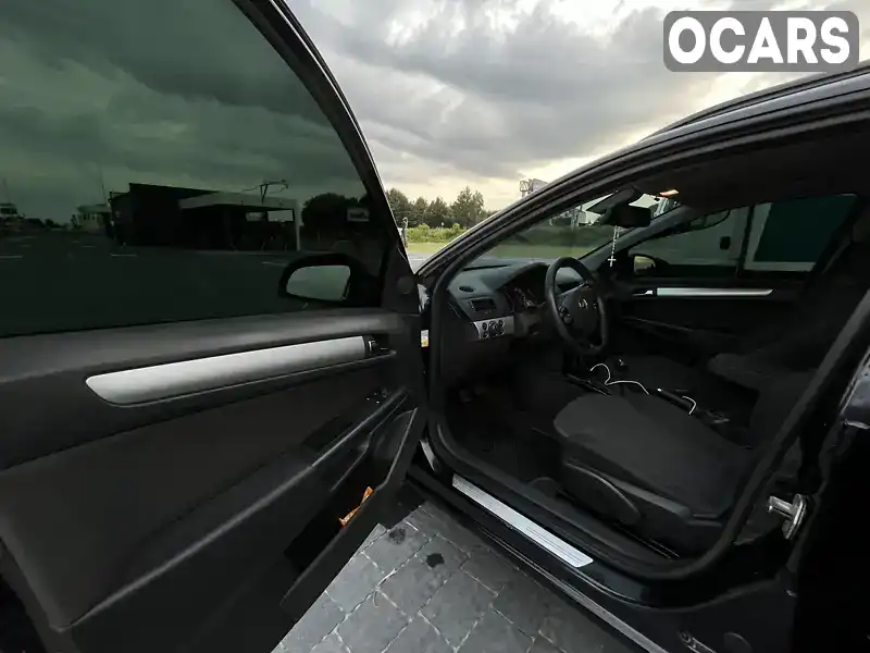 W0L0AHL35A2120463 Opel Astra 2010 Універсал 1.7 л. Фото 4