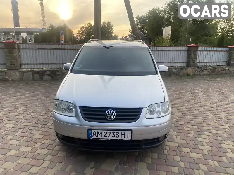 Мінівен Volkswagen Touran 2004 1.6 л. Ручна / Механіка обл. Житомирська, Олевськ - Фото 1/15