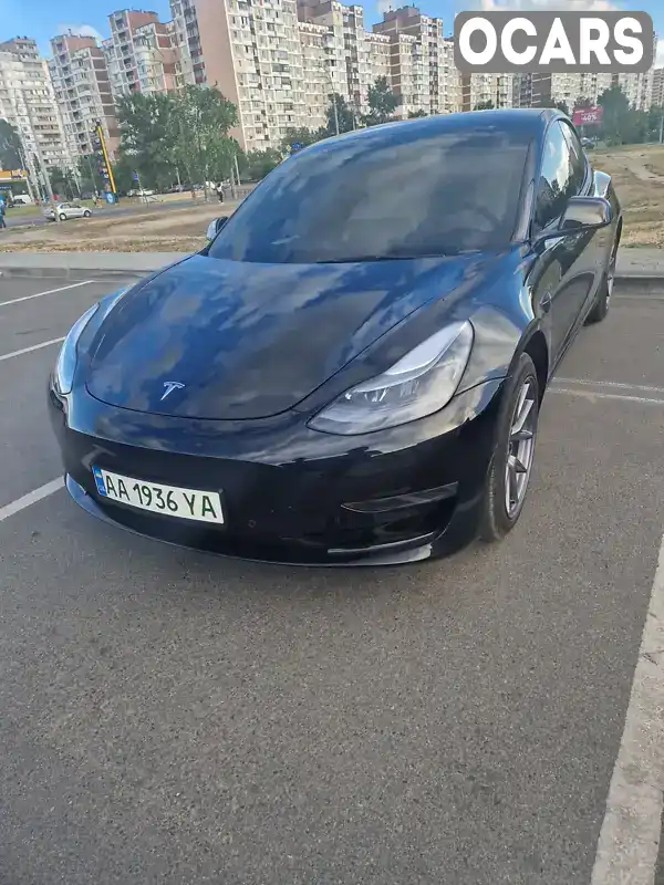 Седан Tesla Model 3 2022 null_content л. обл. Киевская, Киев - Фото 1/10