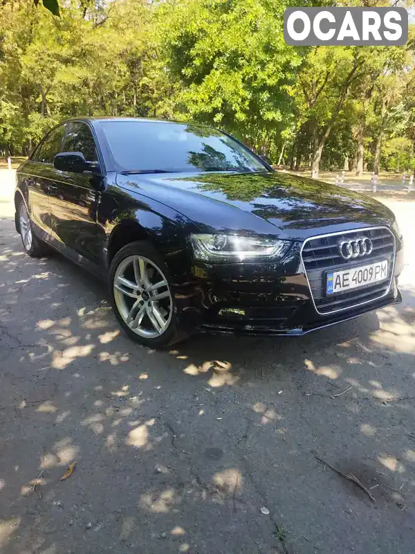 Седан Audi A4 2012 2 л. обл. Днепропетровская, Павлоград - Фото 1/21