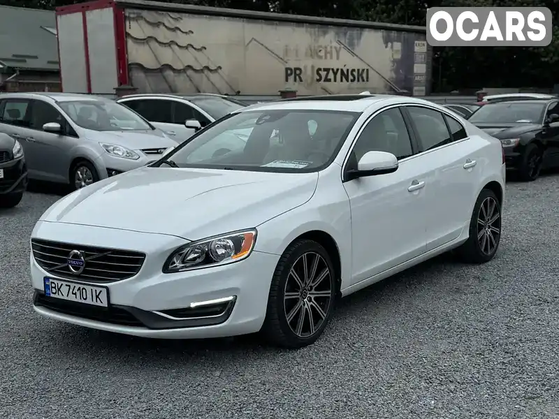 Седан Volvo S60 2013 2 л. Автомат обл. Рівненська, Рівне - Фото 1/21