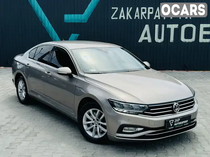 Седан Volkswagen Passat 2019 1.97 л. Автомат обл. Закарпатская, Мукачево - Фото 1/21