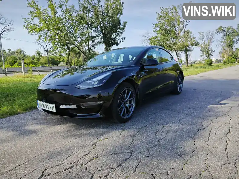 Седан Tesla Model 3 2022 null_content л. обл. Київська, Київ - Фото 1/20