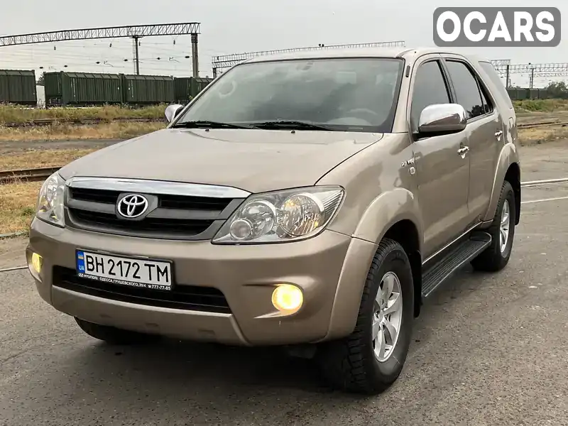 Позашляховик / Кросовер Toyota Fortuner 2007 2.7 л. Автомат обл. Одеська, Одеса - Фото 1/21