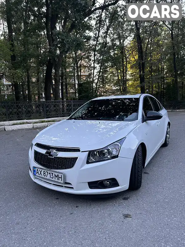 Седан Chevrolet Cruze 2012 2 л. Ручная / Механика обл. Харьковская, Харьков - Фото 1/21