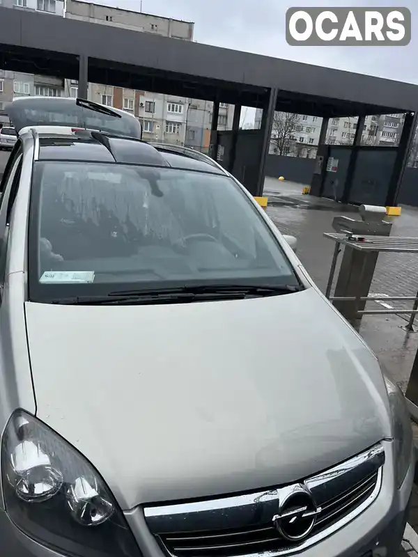 Мінівен Opel Zafira 2010 1.69 л. Ручна / Механіка обл. Львівська, Червоноград - Фото 1/19