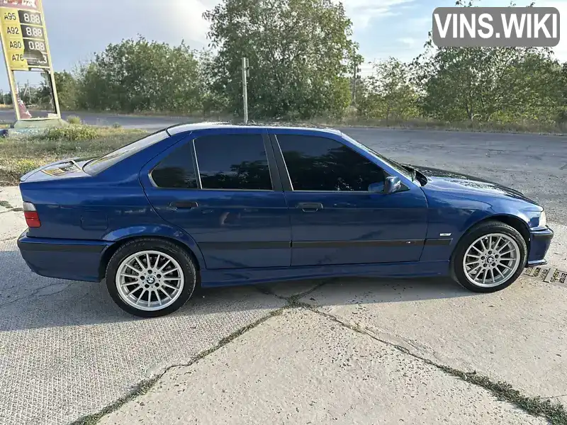 Седан BMW 3 Series 1998 1.9 л. Ручна / Механіка обл. Полтавська, Кременчук - Фото 1/21