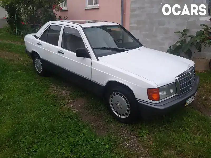 Седан Mercedes-Benz 190 1987 2.3 л. Ручна / Механіка обл. Львівська, Стрий - Фото 1/21