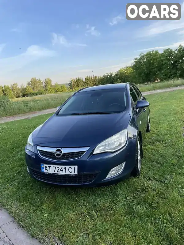 Універсал Opel Astra 2012 1.7 л. Ручна / Механіка обл. Івано-Франківська, Косів - Фото 1/10