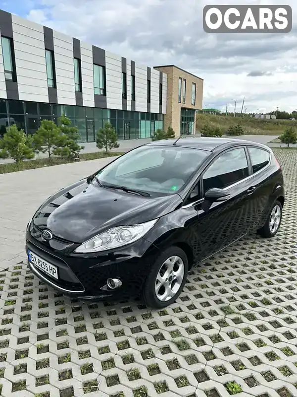 Хэтчбек Ford Fiesta 2010 1.6 л. Ручная / Механика обл. Хмельницкая, Хмельницкий - Фото 1/21