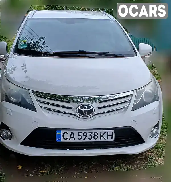 Универсал Toyota Avensis 2012 2.23 л. Ручная / Механика обл. Черкасская, Умань - Фото 1/8