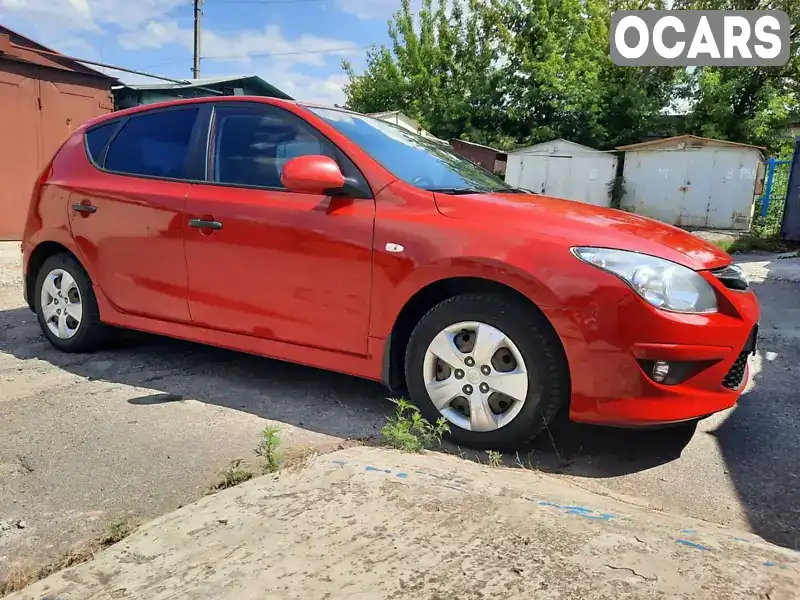 Хетчбек Hyundai i30 2010 1.58 л. Ручна / Механіка обл. Харківська, Харків - Фото 1/13