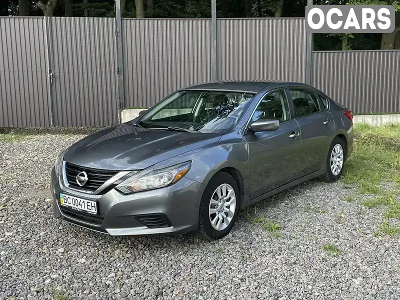 Седан Nissan Altima 2016 2.49 л. Варіатор обл. Львівська, Львів - Фото 1/21