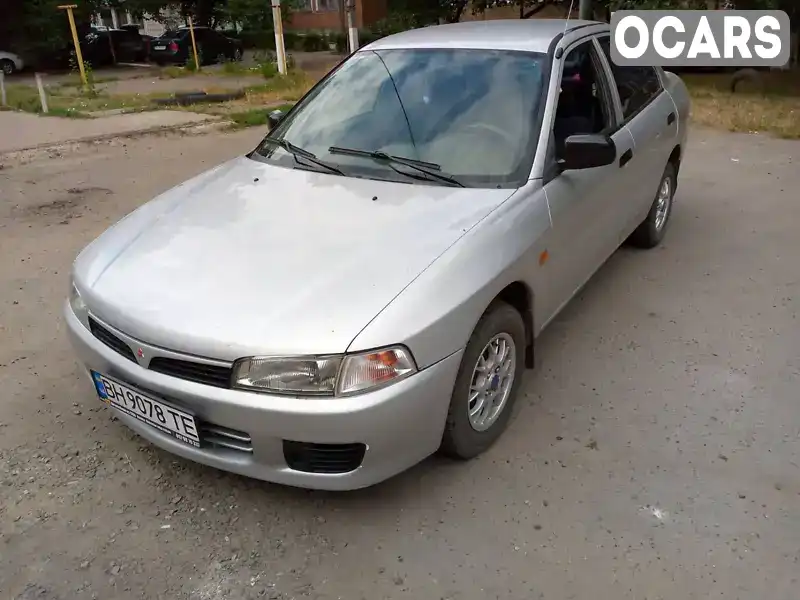 Седан Mitsubishi Lancer 1996 1.3 л. Ручна / Механіка обл. Одеська, Одеса - Фото 1/9