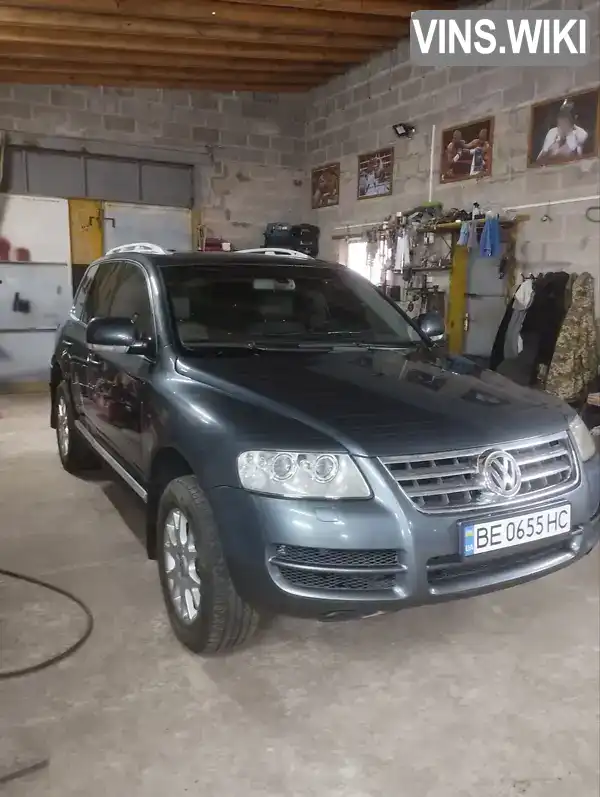 Позашляховик / Кросовер Volkswagen Touareg 2004 2.5 л. Ручна / Механіка обл. Миколаївська, Первомайськ - Фото 1/16