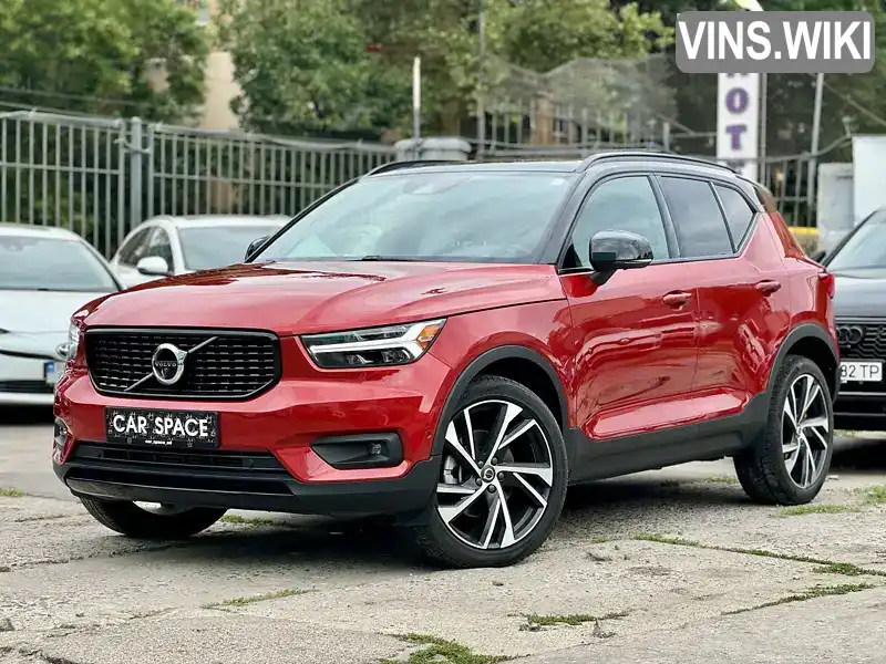 Позашляховик / Кросовер Volvo XC40 2022 1.97 л. Автомат обл. Одеська, Одеса - Фото 1/21