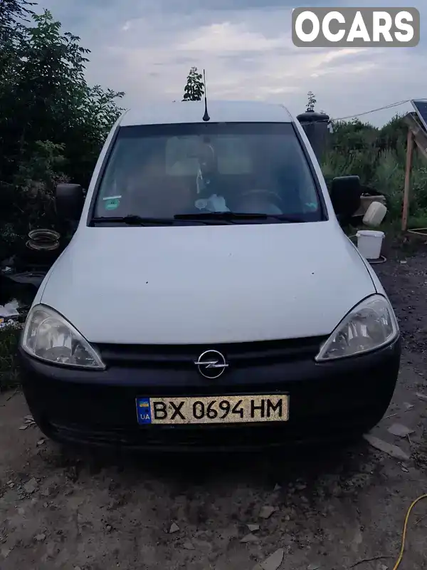 W0L0XCF2573025602 Opel Combo 2006 Минивэн 1.25 л. Фото 1