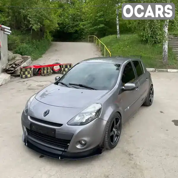 Хетчбек Renault Clio 2012 1.5 л. Ручна / Механіка обл. Харківська, Харків - Фото 1/21