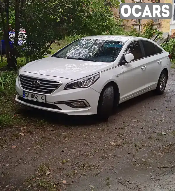 Седан Hyundai Sonata 2016 2 л. Автомат обл. Черкасская, Умань - Фото 1/21