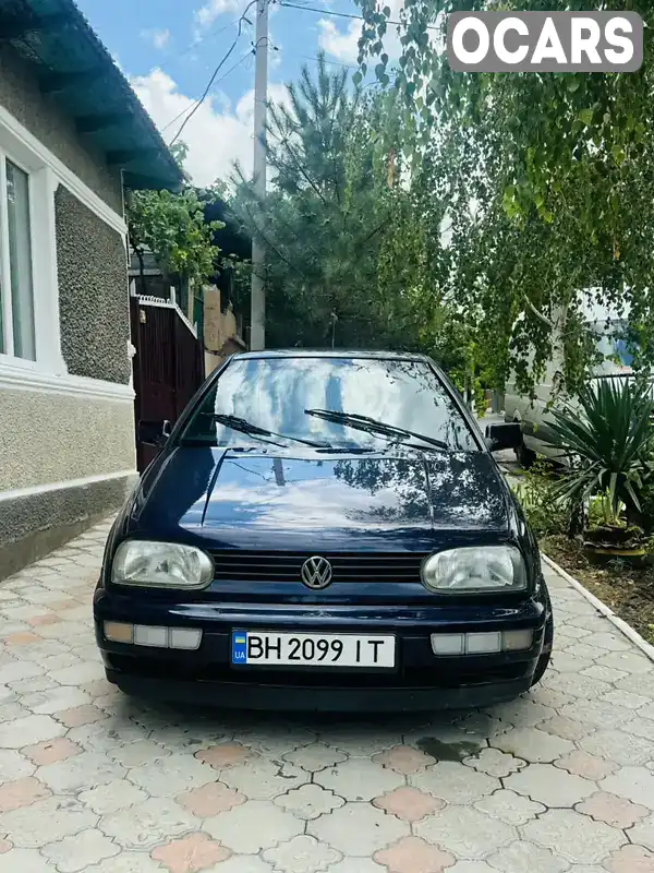 Хетчбек Volkswagen Golf 1997 1.78 л. Ручна / Механіка обл. Одеська, Білгород-Дністровський - Фото 1/11