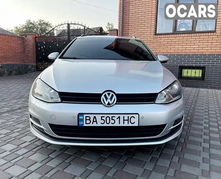 Універсал Volkswagen Golf 2015 2 л. Автомат обл. Кіровоградська, Гайворон - Фото 1/21