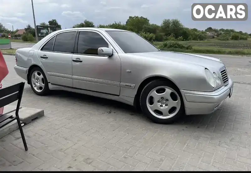 Седан Mercedes-Benz E-Class 1999 2.8 л. Автомат обл. Харківська, Красноград - Фото 1/17