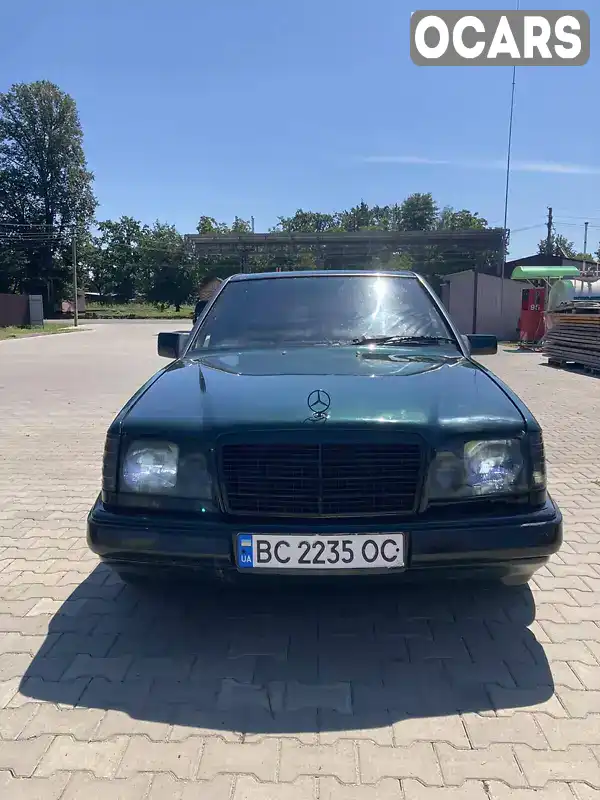 Седан Mercedes-Benz E-Class 1986 2 л. Ручна / Механіка обл. Чернівецька, Чернівці - Фото 1/8