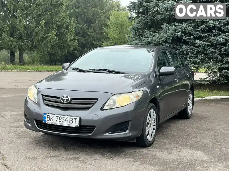 Седан Toyota Corolla 2007 1.6 л. Робот обл. Рівненська, Рівне - Фото 1/21