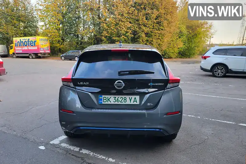 1N4AZ1CP9JC317564 Nissan Leaf 2018 Хэтчбек  Фото 9