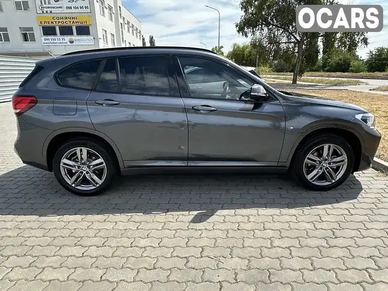 Позашляховик / Кросовер BMW X1 2022 2 л. Автомат обл. Полтавська, Полтава - Фото 1/11