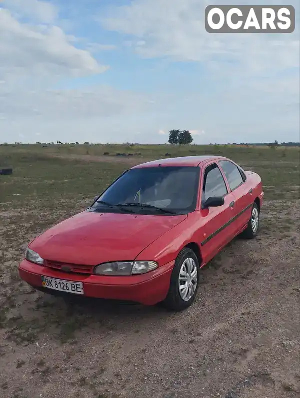 Седан Ford Mondeo 1994 1.8 л. Ручна / Механіка обл. Волинська, Володимир-Волинський - Фото 1/8