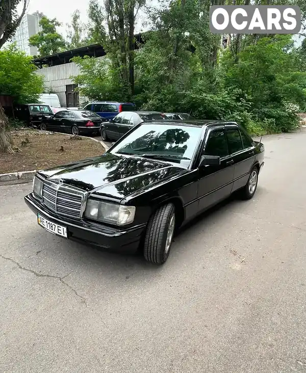 Седан Mercedes-Benz 190 1986 2.3 л. Ручна / Механіка обл. Одеська, Одеса - Фото 1/6