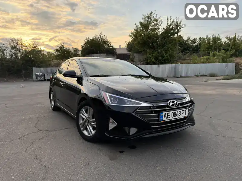 Седан Hyundai Elantra 2018 2 л. Автомат обл. Дніпропетровська, Кривий Ріг - Фото 1/16