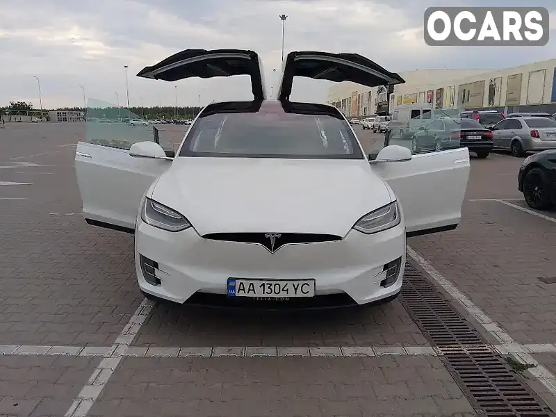 Позашляховик / Кросовер Tesla Model X 2016 null_content л. Автомат обл. Київська, Київ - Фото 1/21