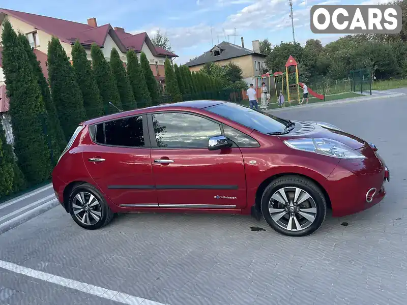 Хетчбек Nissan Leaf 2015 null_content л. Автомат обл. Львівська, Яворів - Фото 1/13