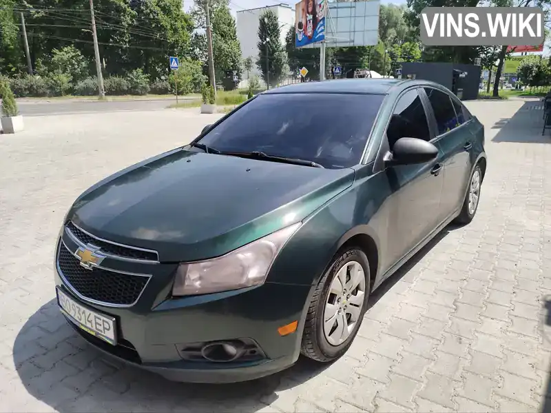 Седан Chevrolet Cruze 2013 2 л. Автомат обл. Тернопільська, Тернопіль - Фото 1/20