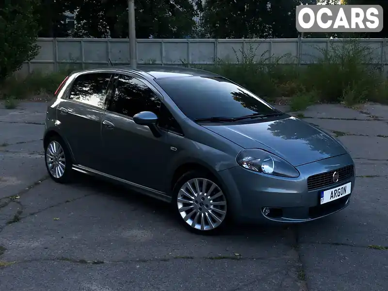 Хетчбек Fiat Punto 2009 1.37 л. Ручна / Механіка обл. Полтавська, Кременчук - Фото 1/21