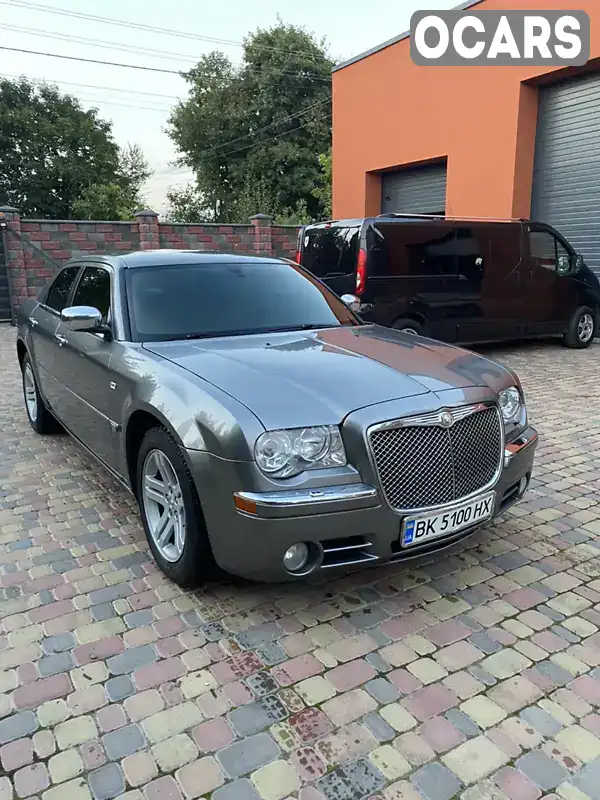 Седан Chrysler 300C 2005 2.99 л. Автомат обл. Рівненська, Рівне - Фото 1/17