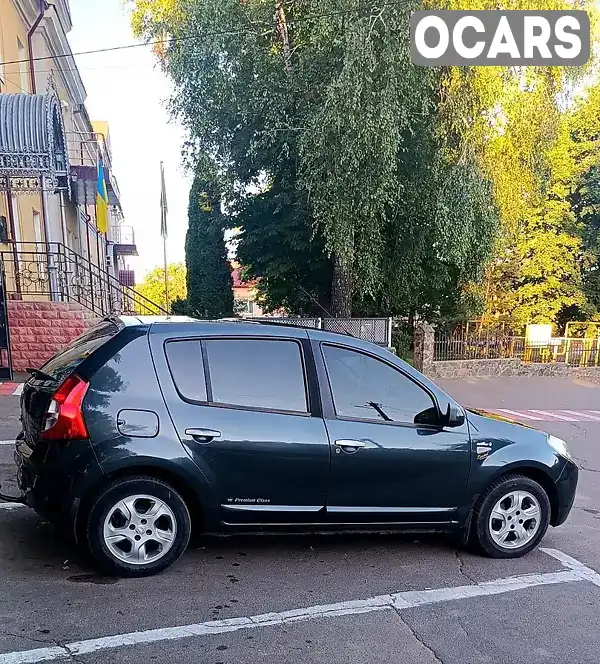 Хетчбек Dacia Sandero 2008 1.6 л. Ручна / Механіка обл. Одеська, Балта - Фото 1/18