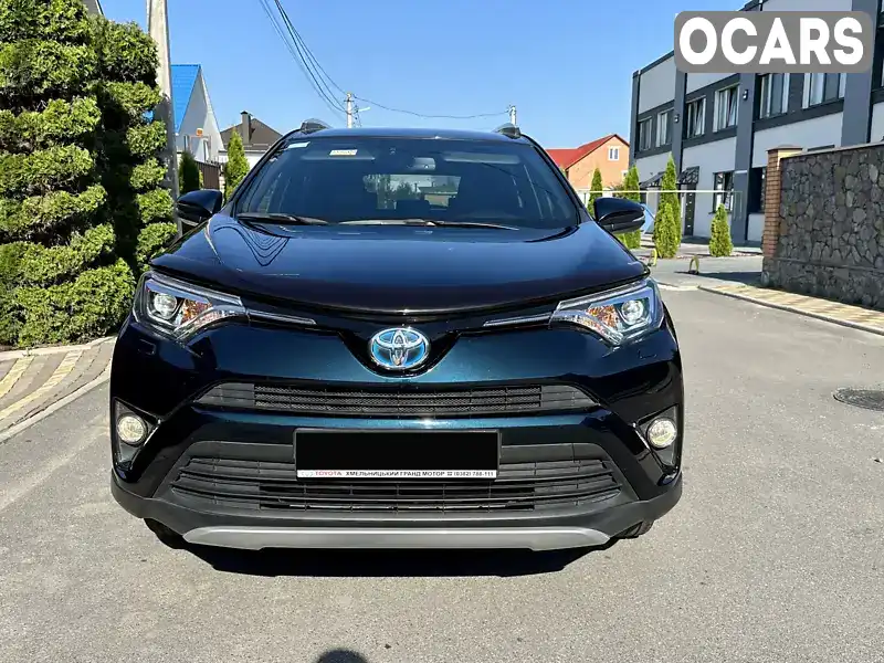 Позашляховик / Кросовер Toyota RAV4 2017 2.49 л. Автомат обл. Хмельницька, Дунаївці - Фото 1/21