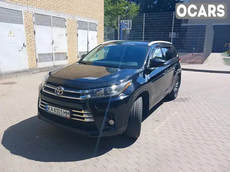 Позашляховик / Кросовер Toyota Highlander 2017 3.46 л. Автомат обл. Київська, Київ - Фото 1/21