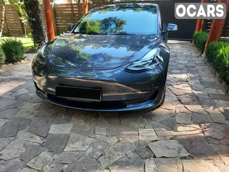 Седан Tesla Model 3 2022 null_content л. обл. Киевская, Киев - Фото 1/9