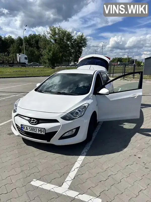 Хетчбек Hyundai i30 2014 1.58 л. Ручна / Механіка обл. Київська, Київ - Фото 1/21