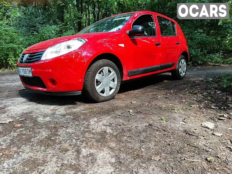 Хетчбек Dacia Sandero 2009 1.4 л. Ручна / Механіка обл. Київська, Яготин - Фото 1/9